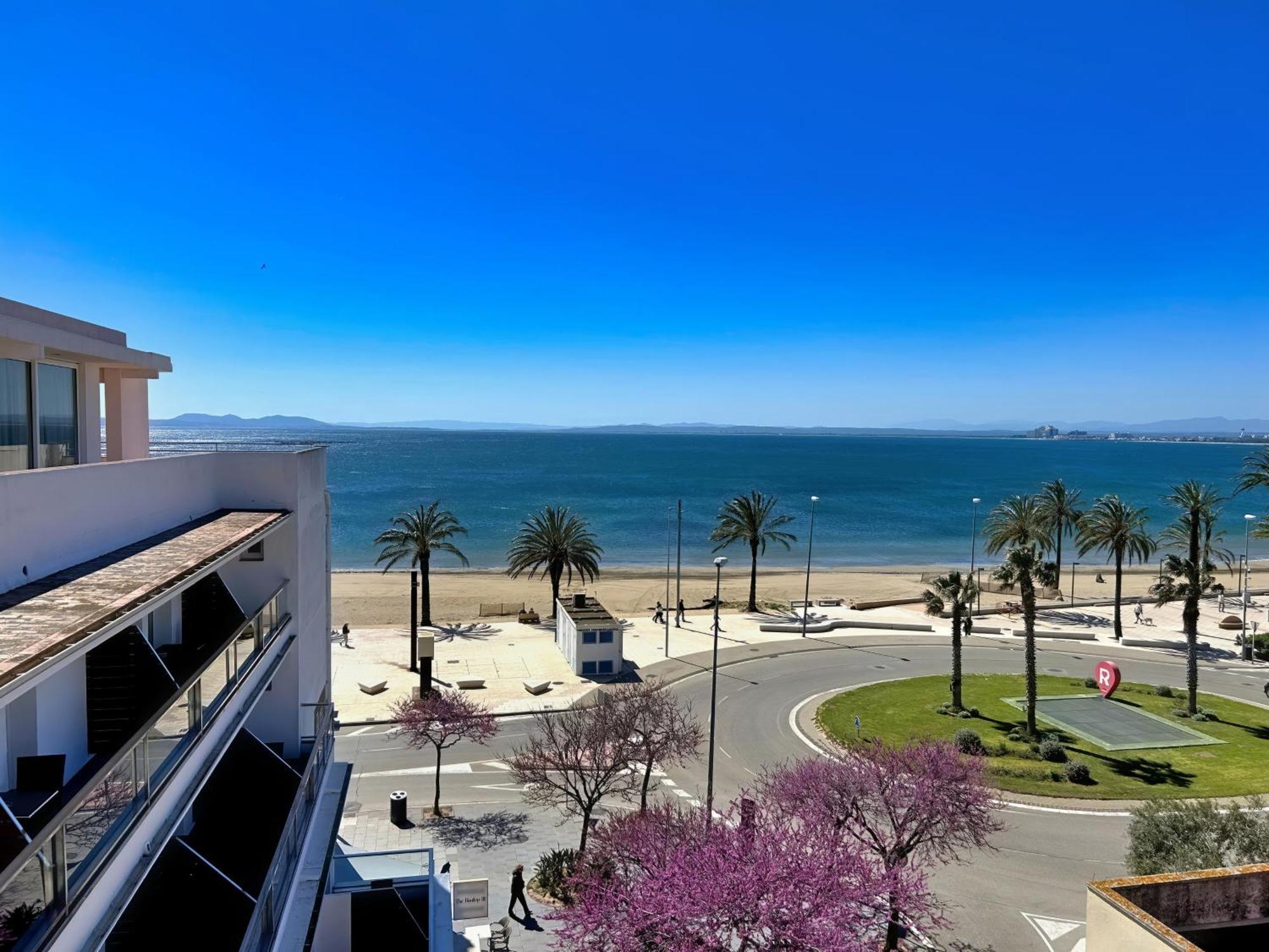 Hotel Marina Roses Exterior photo